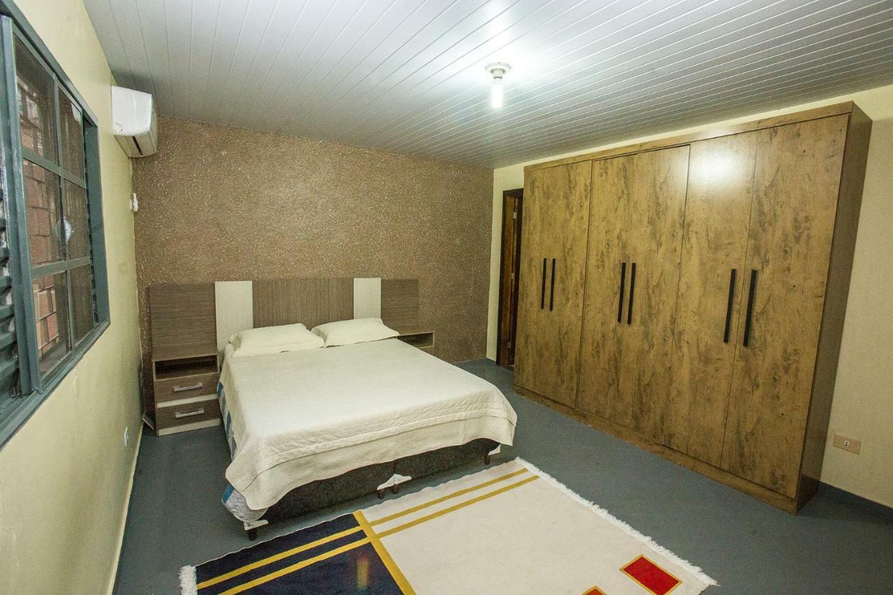 Casa Grande Com 2 Quartos E 1 Suite Foz do Iguaçu Extérieur photo